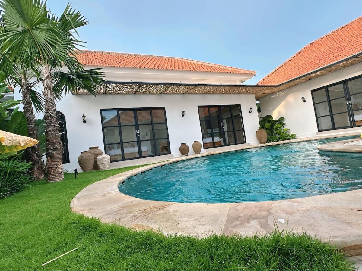 My Rock A Villa Семиняк Екстериор снимка